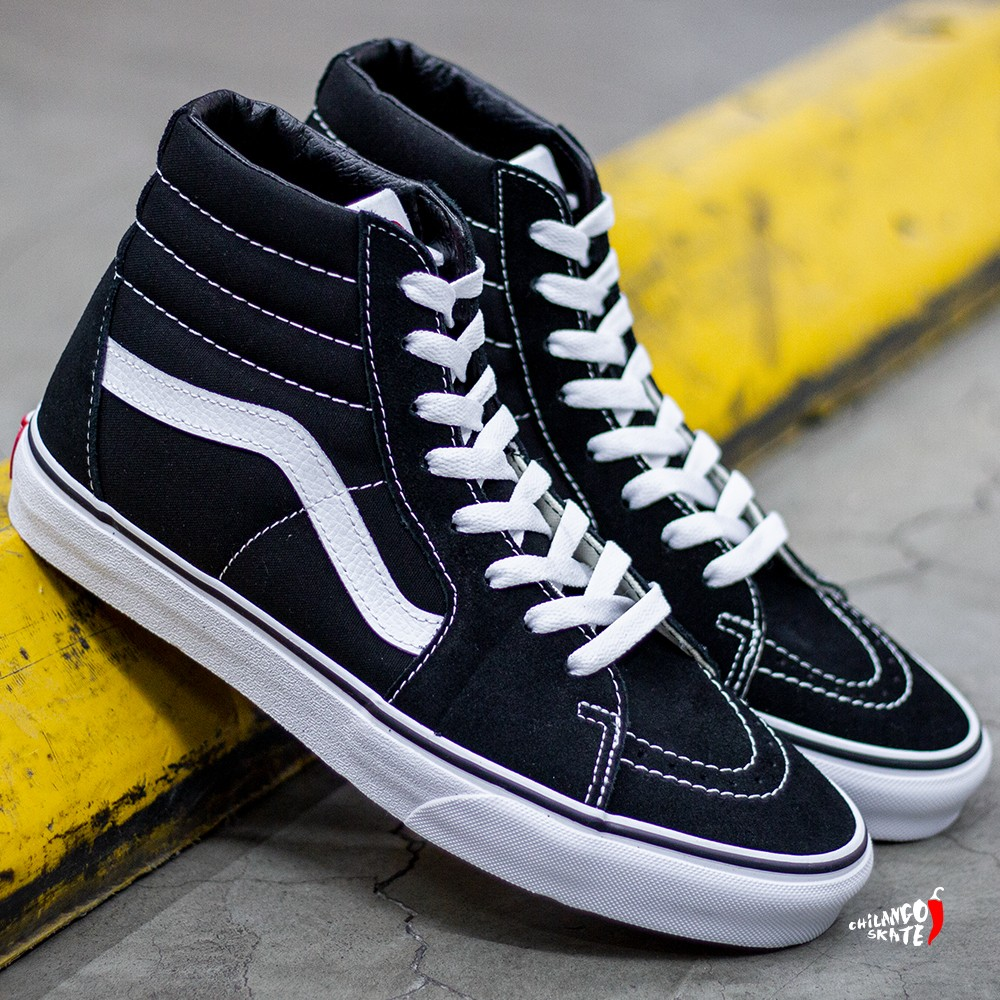 Tenis Vans SK8 HI Black And White