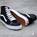 Tenis Vans SK8 HI Black And White