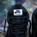 Tenis Nike SB Zoom Blazer Mid Black Laser