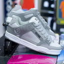 Tenis Globe Tilt Triple Grey