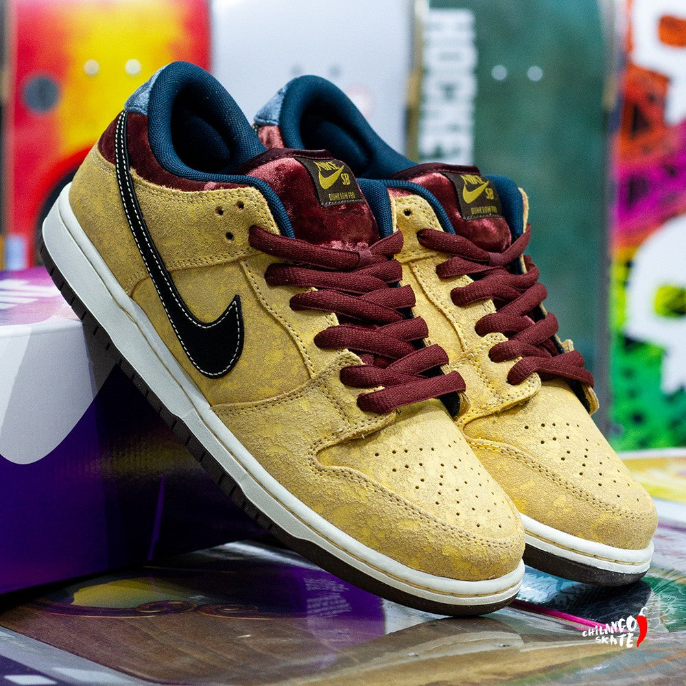Tenis Nike SB Dunk Low Pro Celestial Gold1