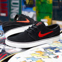 Tenis Nike SB Zoom Janoski OG Black University Red