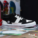 Tenis Casta Propaganda Fidel Gam Piel Negro Blanco