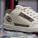 Tenis Globe Tilt Parchment