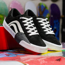 Tenis Gremio Burned Vulk 02 Negro Blanco Ollie Pad