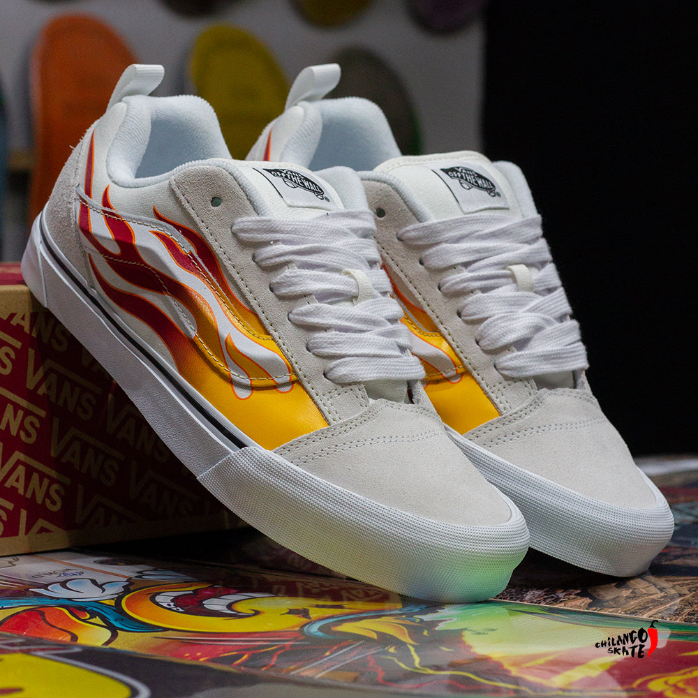 Tenis Vans Knu Skool Flame White - Main Image