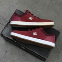 Tenis DC Crisis 2 MX Burgundy Con detalle