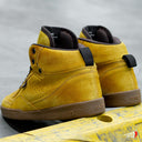 Tenis One Future Paja