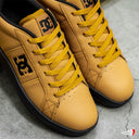 Tenis DC Striker Black Wheat