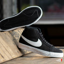 Tenis Nike SB Zoom Blazer Mid Black White