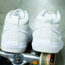 Tenis Nike SB React Leo White