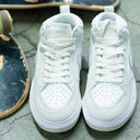 Tenis Nike SB React Leo White