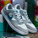 Tenis Nike SB Alleyoop Particicle Grey