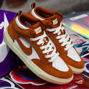 Tenis Nike SB React Leo Dark Russet