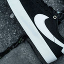 Tenis Nike SB Zoom Blazer Low Pro GT Black White