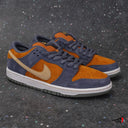 Tenis Nike SB Dunk Low Pro Light Carbon Sesame Monarch