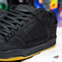 Tenis Globe Tilt Dark Shadow Phantom