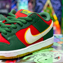 Tenis Nike SB Dunk Low Seattle Supersonic Fire University Gold