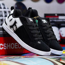 Tenis DC Womens Court Graffik Black White Stencil
