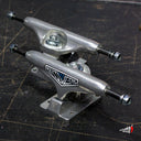 Trucks Shivers Logo Plata Base Plata