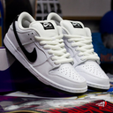 Tenis Nike SB Dunk Low Pro White And Black