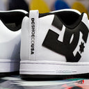 Tenis DC Court Graffik White Black