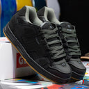 Tenis Globe Sabre Dark Shadow Phantom