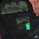 Short Copal Negro Camo