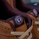 Tenis One 411 Low Camel