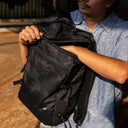 Mochila Vans Omit Black Camo