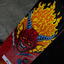 Tabla Santa Cruz Stranger Things Hellfire Club (Detalle)