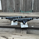 Trucks Shivers Letras Negro Blanco 147mm