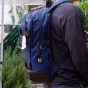 Mochila Mayas Script Azul con Porta Tablas