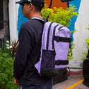 Mochila Mayas Script Lila con Porta Tablas