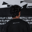 Playera Chilango Skate x Flat Boy Negra *Multitud