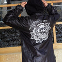 Rompevientos Independent Dressen Skull Rose