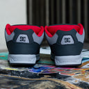 Tenis DC Coiler Grey Black Red Leather
