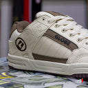 Tenis Globe Tilt Parchment