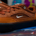 Tenis Nike SB Malor Cinnamon Dark Russet