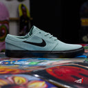Tenis Nike SB Zoom Janoski OG+ Cannon Black Black