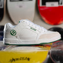 Tenis Globe Tilt White Green