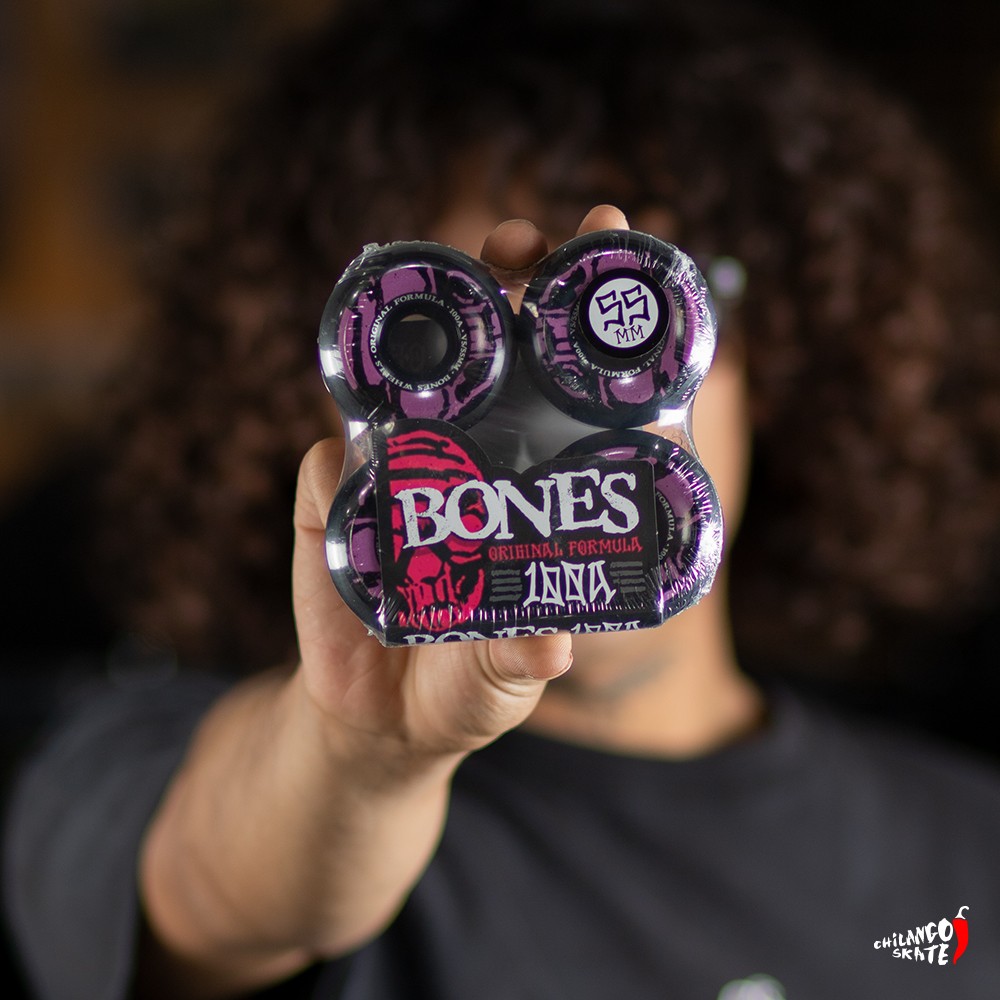 Ruedas Bones OG Formula Mummy Skulls Sidecut Black Pink 55mm